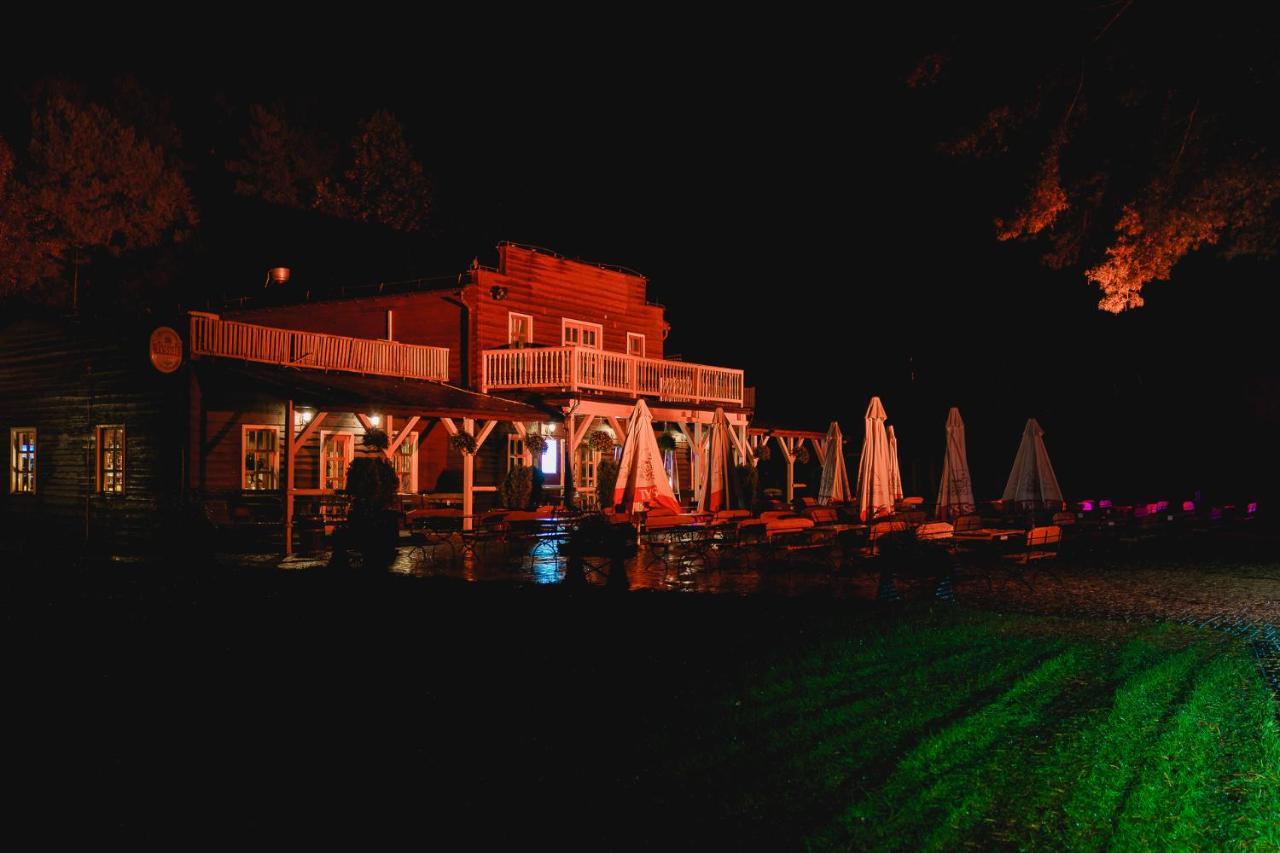 Promenada Zegrze Hotell Białobrzegi Eksteriør bilde
