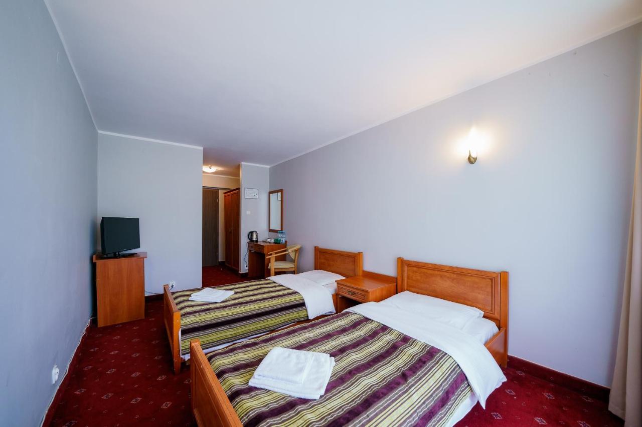 Promenada Zegrze Hotell Białobrzegi Eksteriør bilde