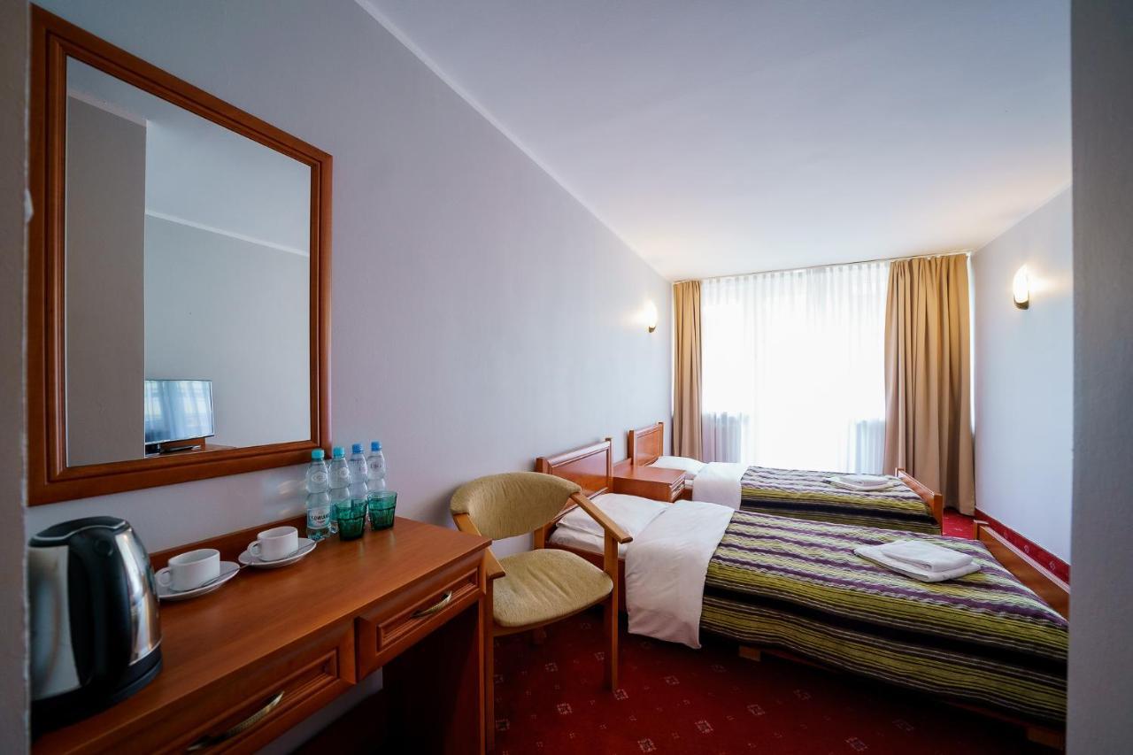 Promenada Zegrze Hotell Białobrzegi Eksteriør bilde